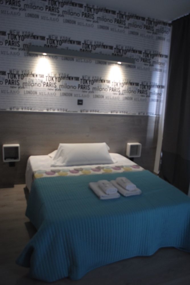 Fuencarral Rooms مدريد المظهر الخارجي الصورة